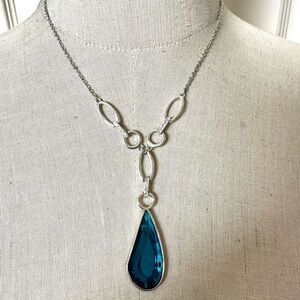 Silver Tone Blue Teardrop Dangle Pendant Necklace